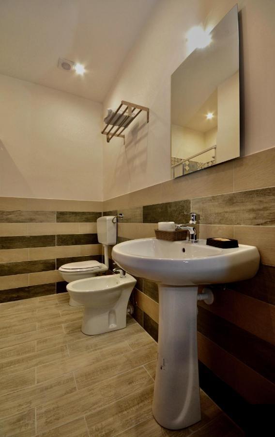 La Casa Del Moro - Al Politeama Bed & Breakfast Палермо Екстериор снимка