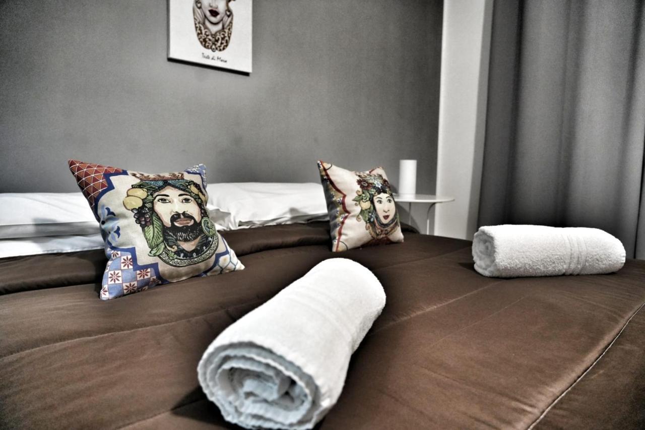 La Casa Del Moro - Al Politeama Bed & Breakfast Палермо Екстериор снимка