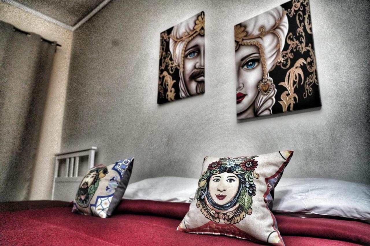 La Casa Del Moro - Al Politeama Bed & Breakfast Палермо Екстериор снимка